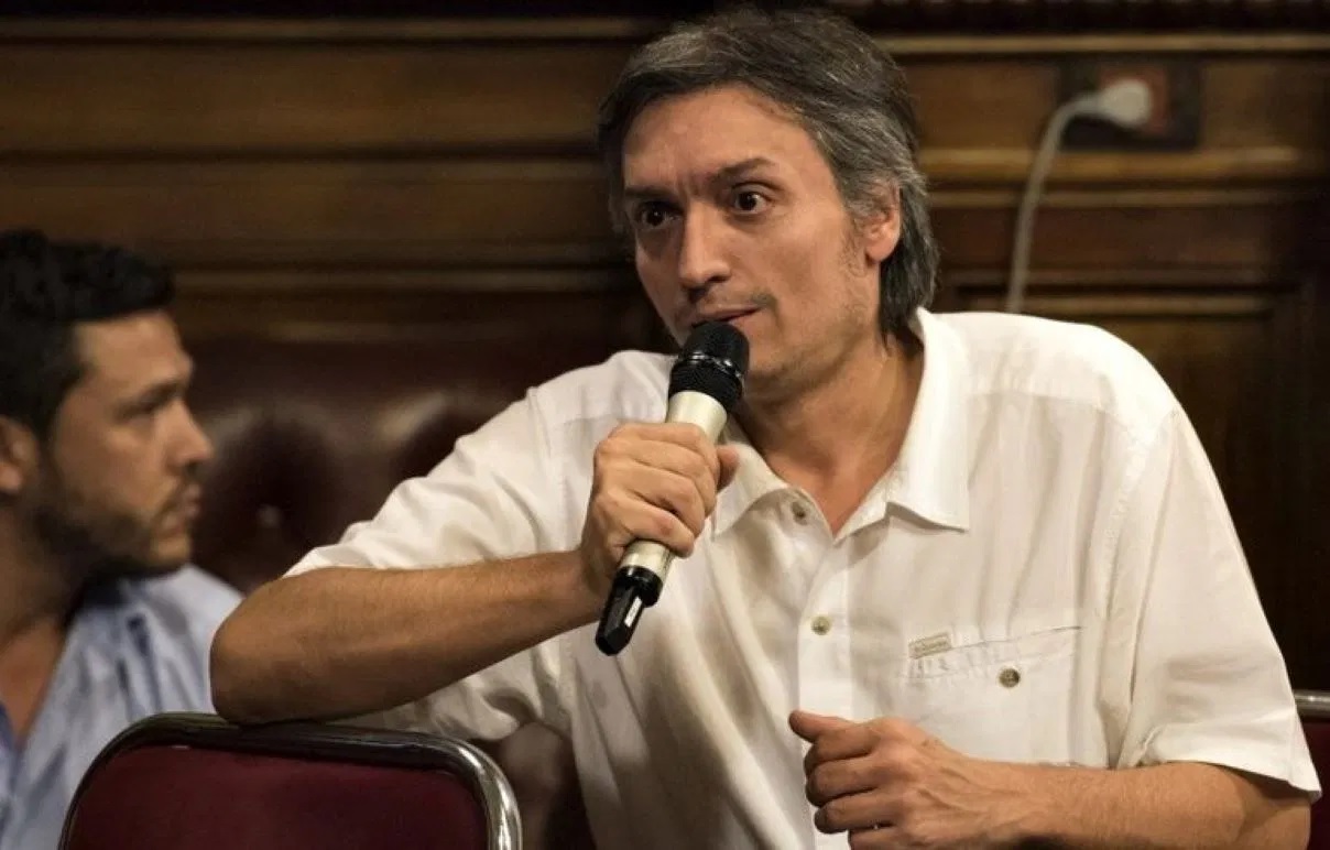 Máximo Kirchner: "Tenemos que trabajar en dar soluciones a la gente y seguir vacunando”